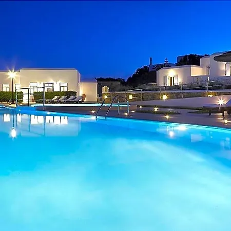 Mediterranean מלון 3*